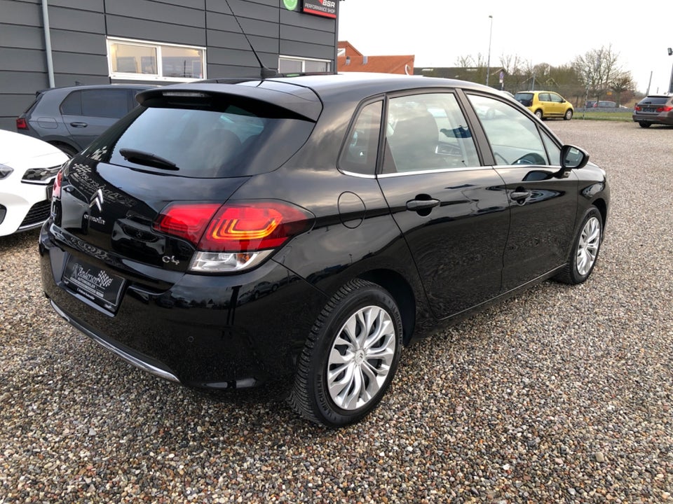 Citroën C4 1,6 BlueHDi 120 Feel Complet EAT6 5d