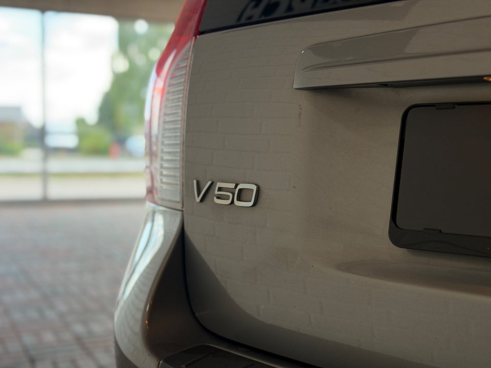 Volvo V50 1,6  5d