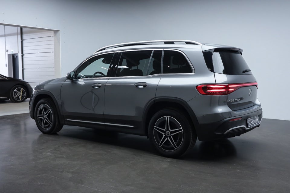 Mercedes EQB250+ AMG Line Advance Plus 7prs 5d