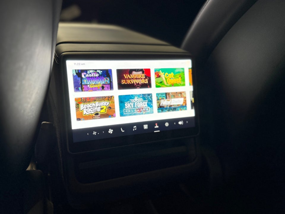 Tesla Model 3 RWD 4d