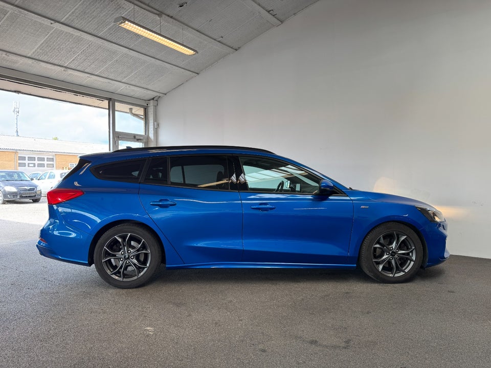 Ford Focus 1,5 EcoBlue ST-Line stc. 5d