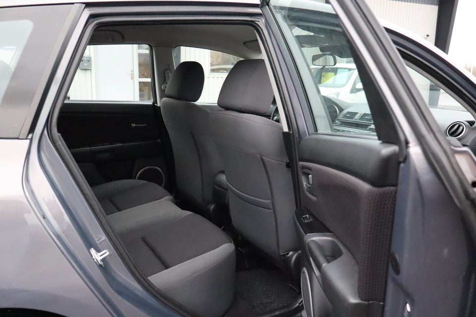 Mazda 3 1,6 Inclusive 5d