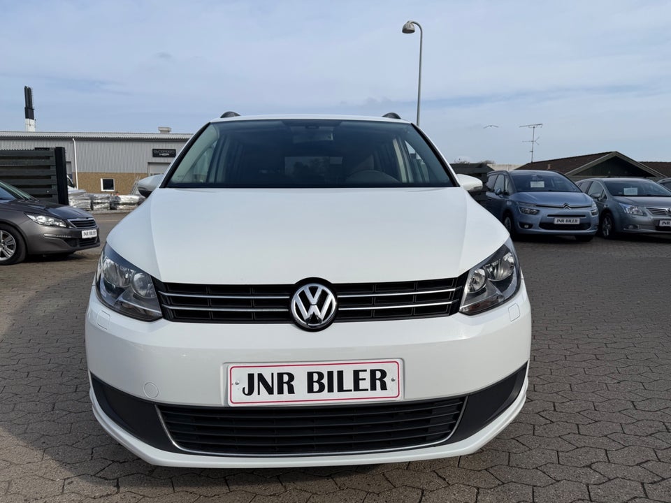 VW Touran 2,0 TDi 140 Comfortline DSG BMT 7prs 5d