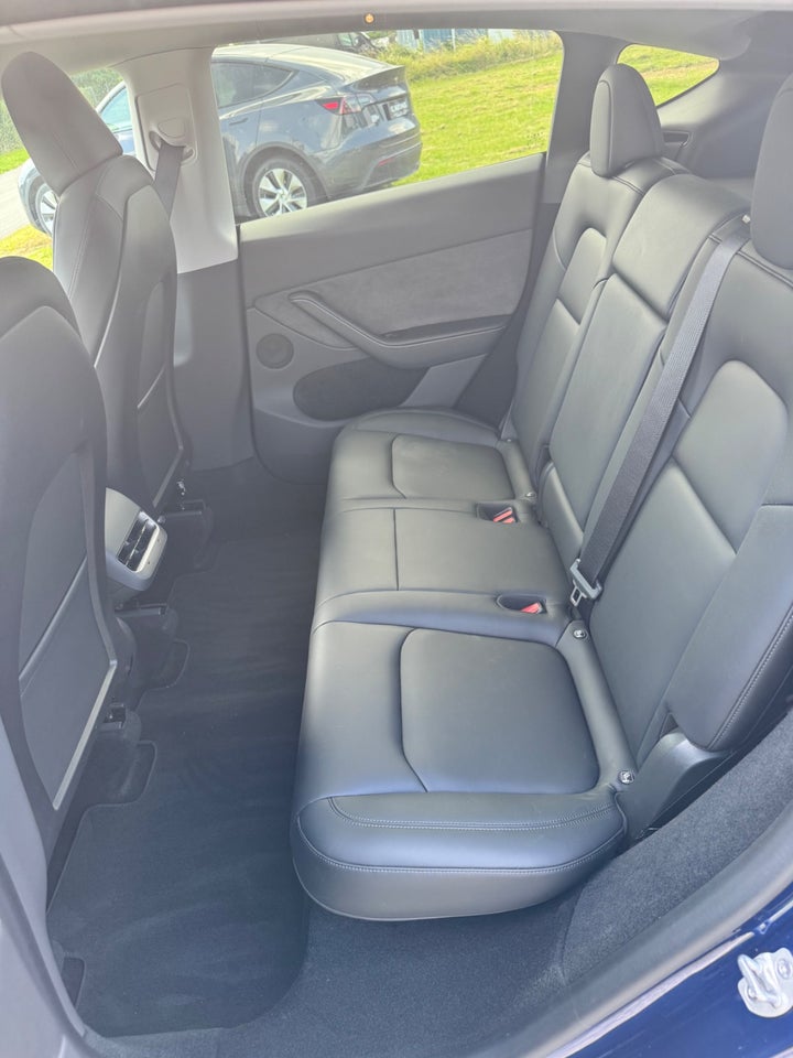 Tesla Model Y RWD 5d