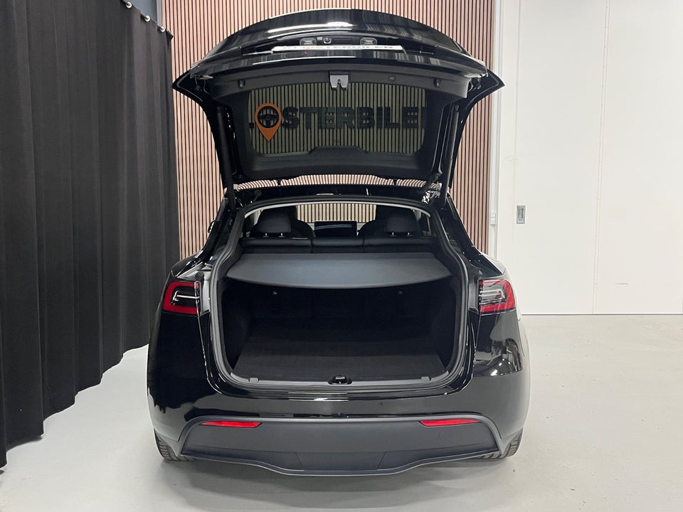 Tesla Model Y Long Range RWD 5d