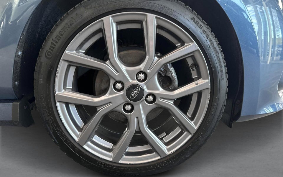 Ford Fiesta 1,0 EcoBoost mHEV ST-Line X 5d