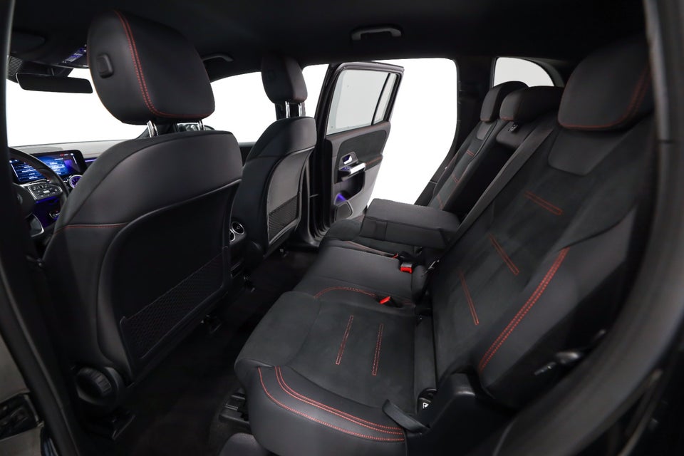 Mercedes EQB250+ AMG Line 5d