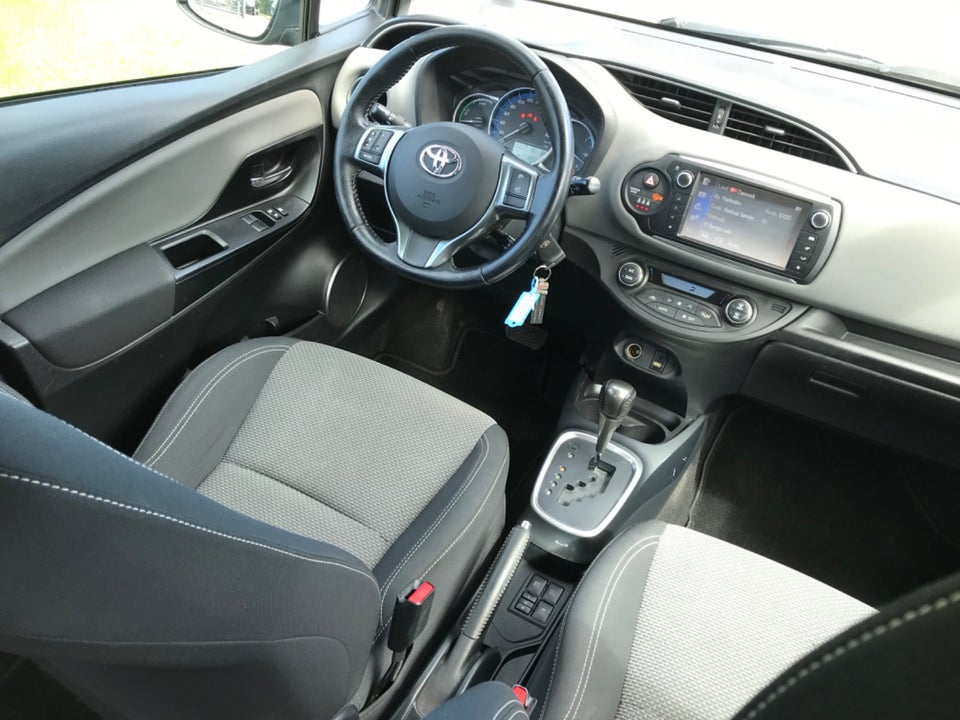 Toyota Yaris 1,5 Hybrid H2 e-CVT 5d