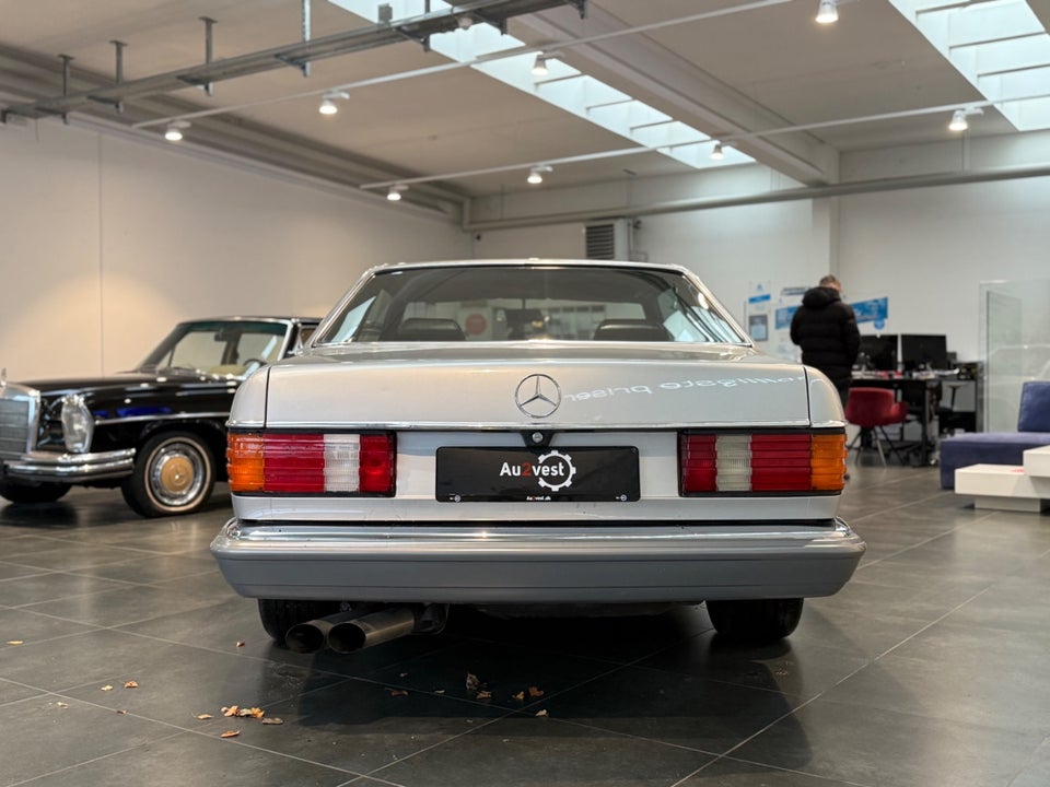 Mercedes 380 SEC 3,8 V8 2d