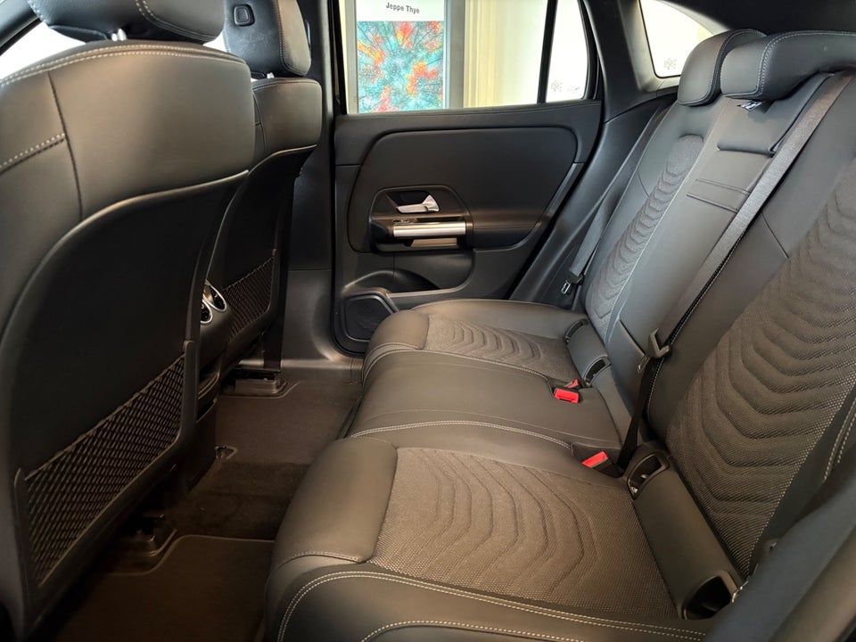 Mercedes EQA250 Progressive 5d