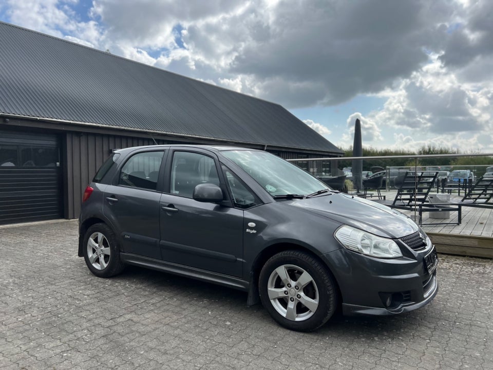 Suzuki SX4 1,6 CombiBack SE 5d