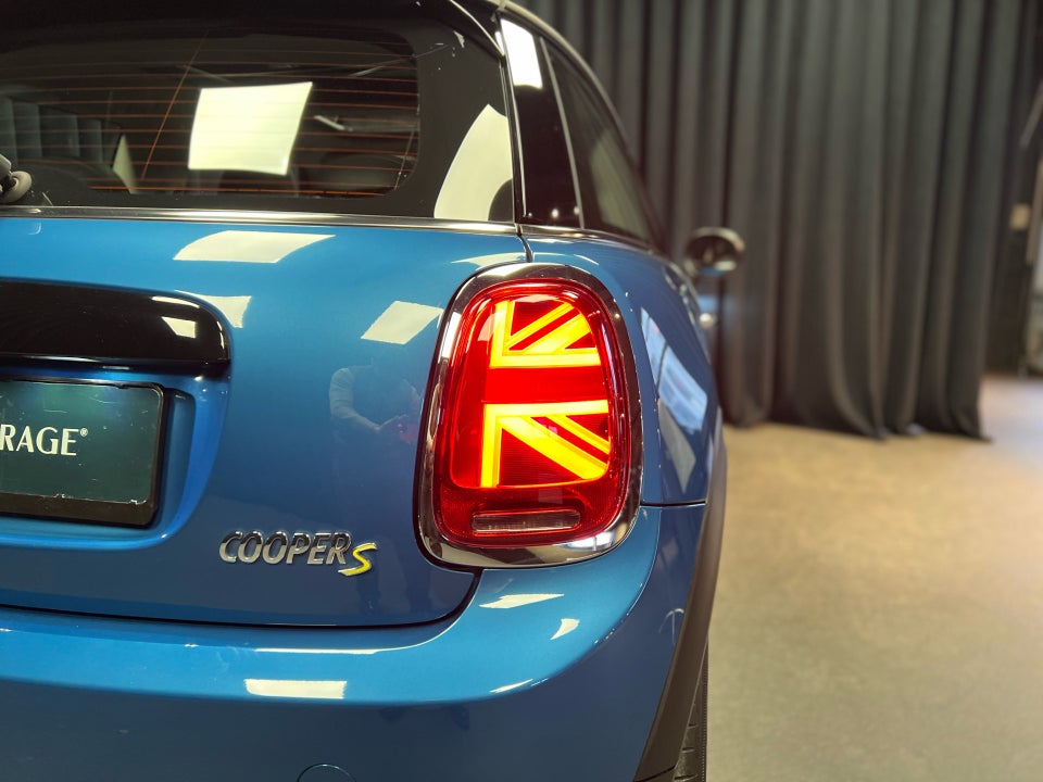 MINI Cooper SE Edition Premium Plus 3d