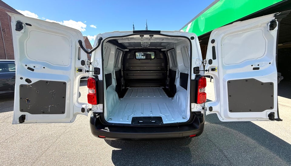 Citroën Jumpy 1,5 BlueHDi 120 L2 MasterLine