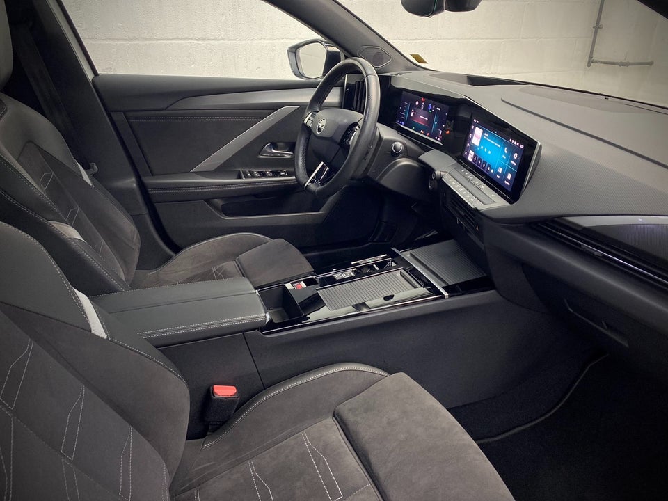 Opel Astra 1,6 PHEV Ultimate aut. 5d