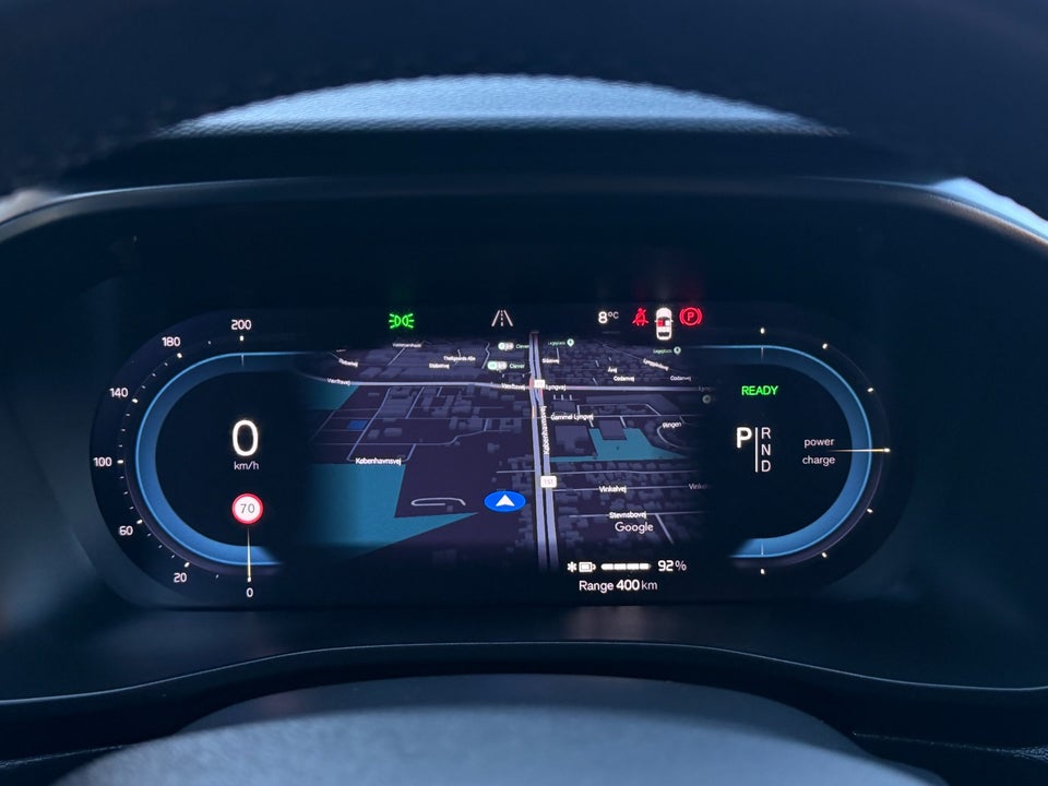 Volvo XC40 ReCharge Extended Range Plus 5d