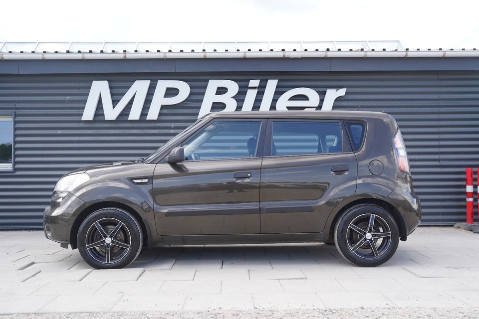 Kia Soul 1,6 CVVT Asian 5d