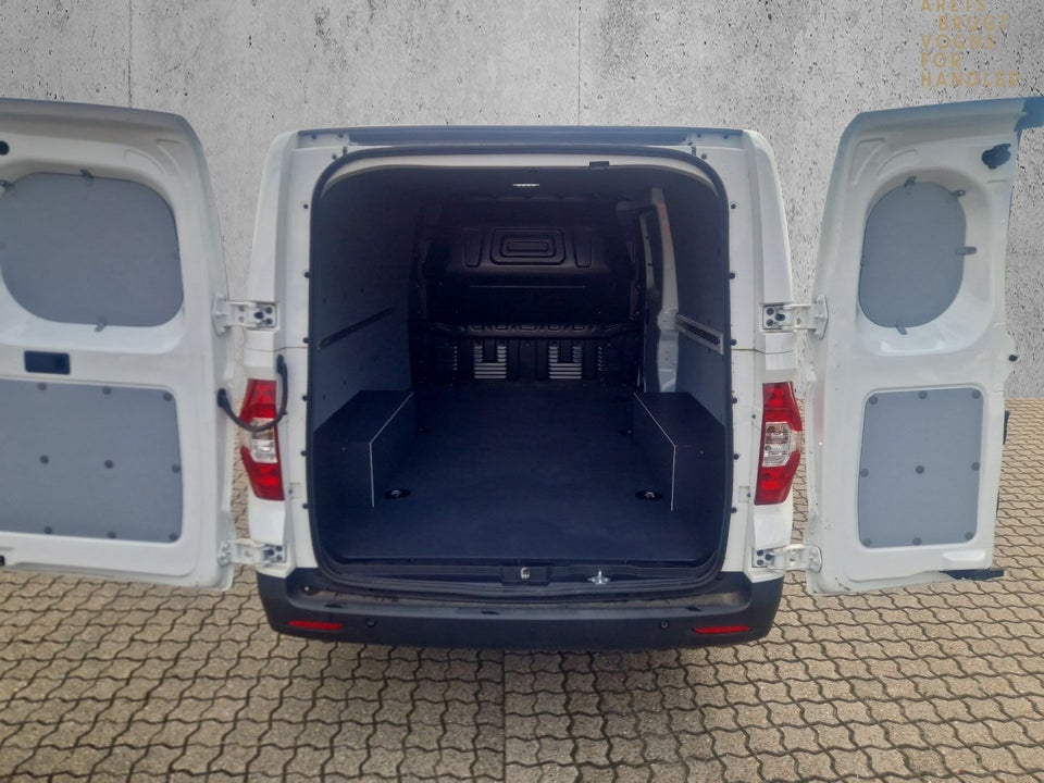 Maxus e-Deliver 3 50 Cargo Van LWB