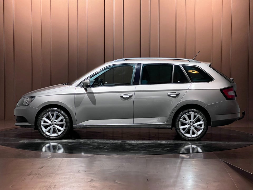 Skoda Fabia 1,2 TSi 110 Ambition Combi DSG 5d