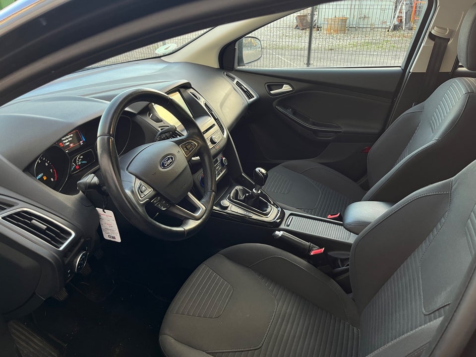 Ford Focus 1,0 SCTi 125 Titanium+ stc. 5d