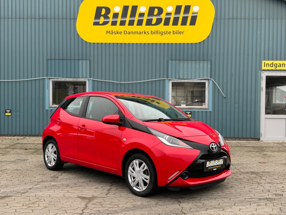 Toyota Aygo 1,0 VVT-i x-play 5d