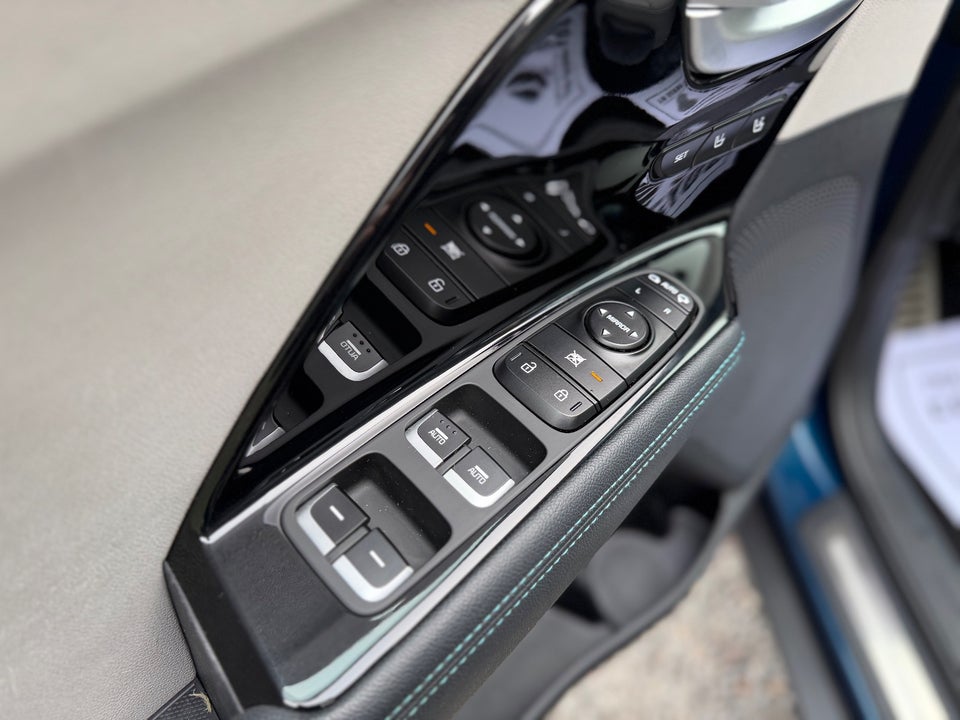 Kia Niro 1,6 PHEV Premium DCT 5d