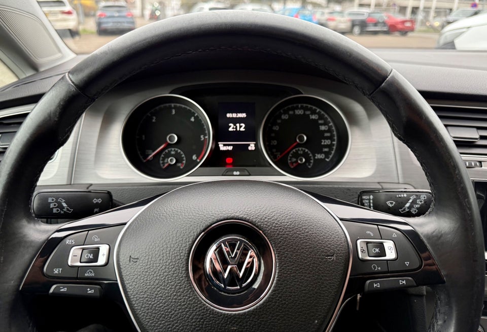 VW Golf VII 1,6 TDi 105 Comfortline BMT 5d