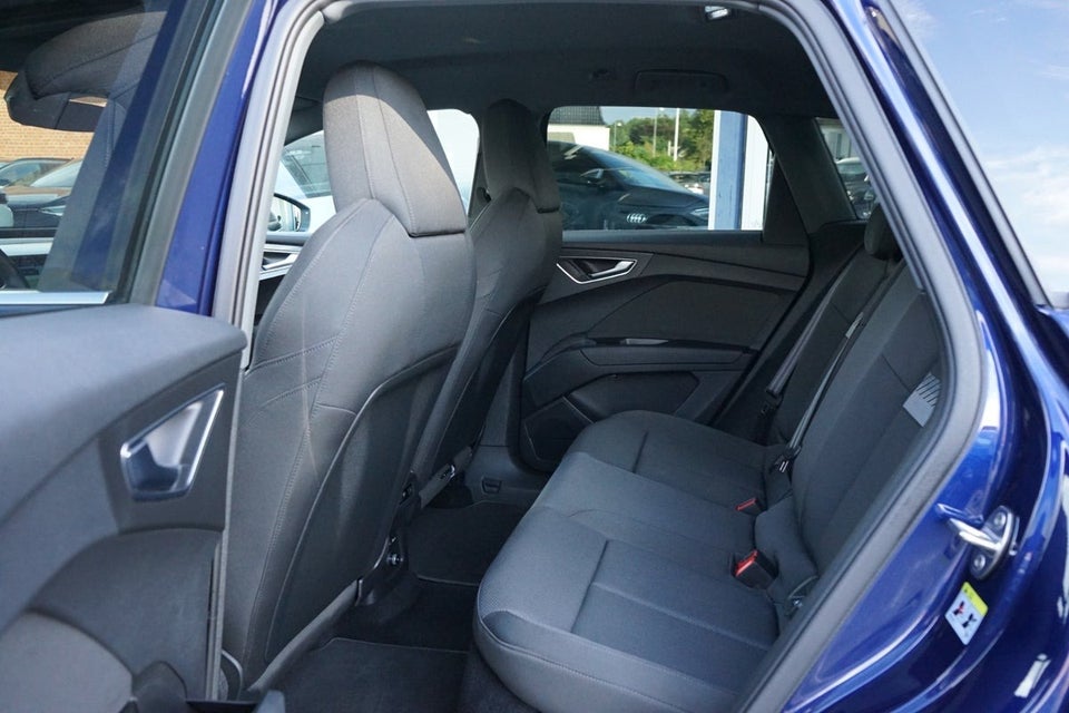 Audi Q4 e-tron 45 S-line 5d