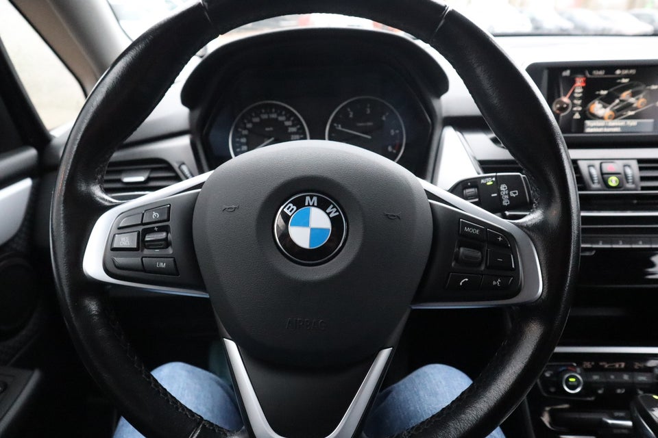 BMW 220d 2,0 Active Tourer aut. 5d