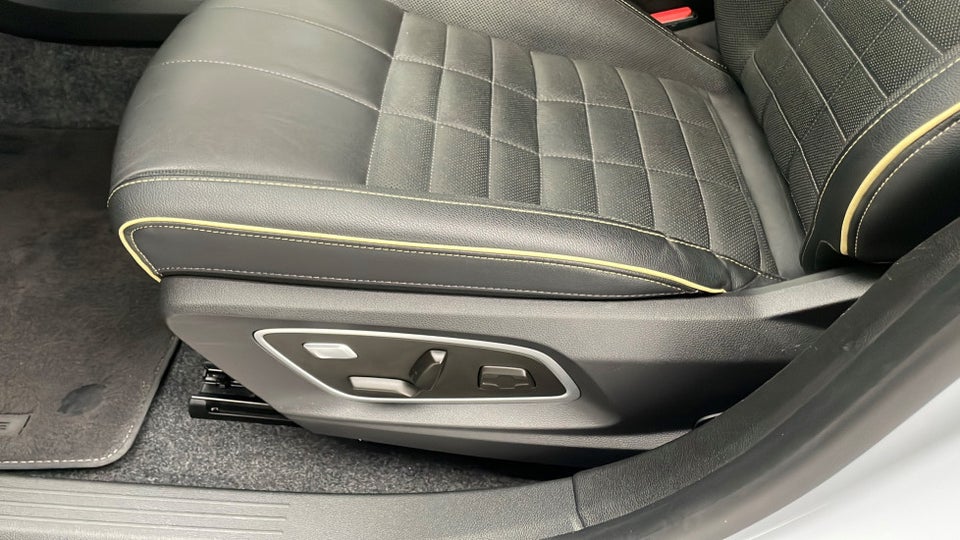 Renault Megane E-Tech 60 Iconic 5d