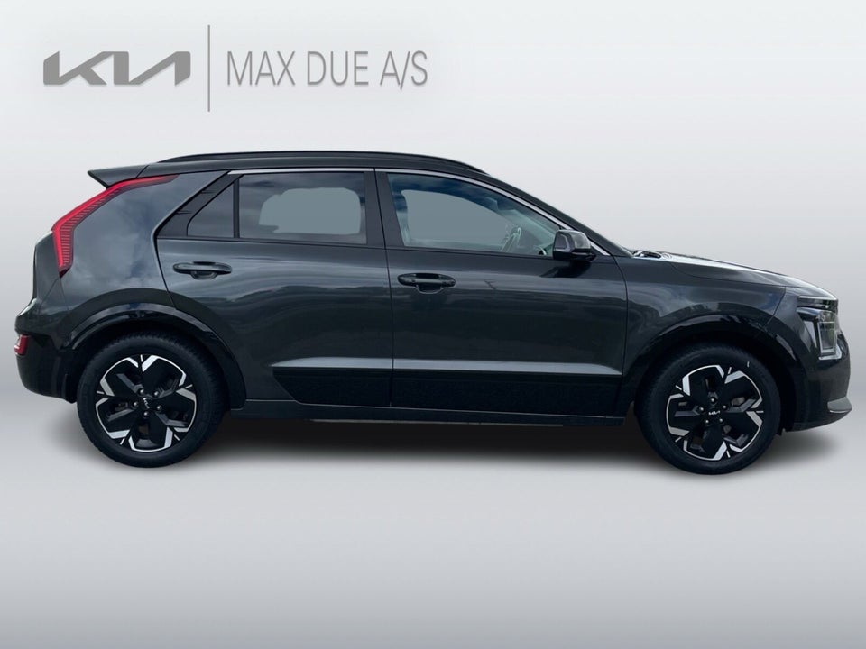 Kia Niro 64 EV Premium 5d