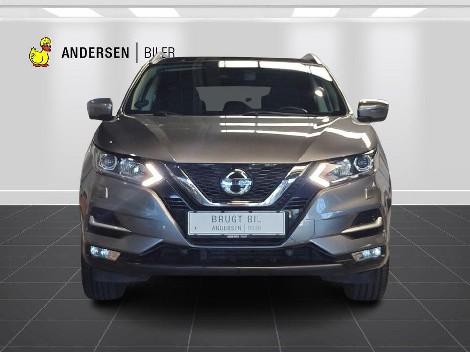 Nissan Qashqai 1,3 Dig-T 140 N-Connecta 5d