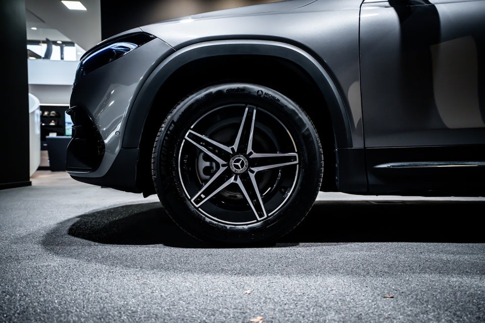Mercedes EQB250+ AMG Advance Plus 5d