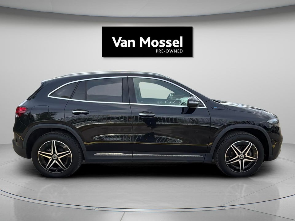 Mercedes EQA350 AMG Line 4Matic 5d