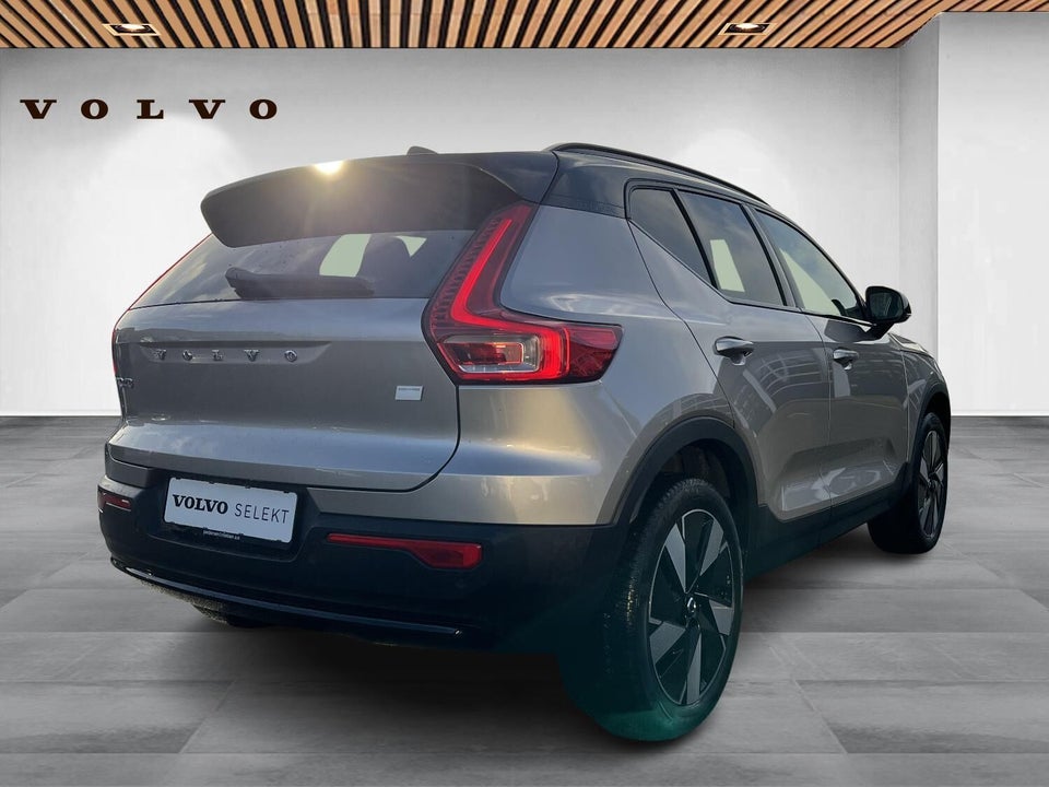 Volvo XC40 ReCharge Extended Range Core 5d