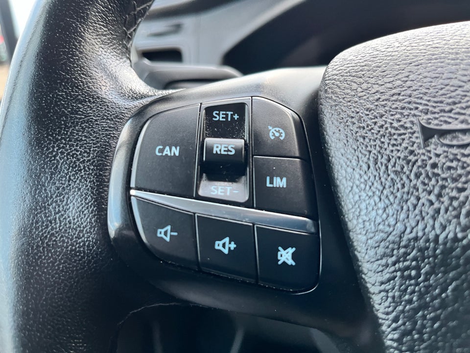 Ford Transit Custom 300L 2,0 TDCi 130 Trend