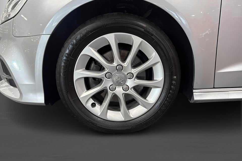 Audi A3 35 TFSi Limited plus Sportback S-tr. 5d