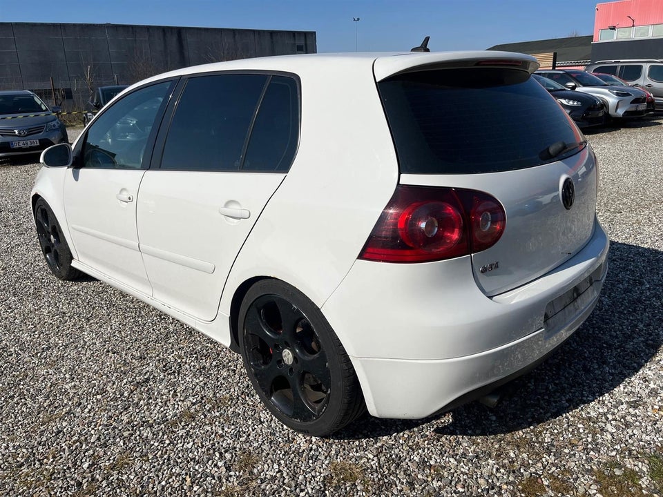 VW Golf V 2,0 GTi DSG 5d