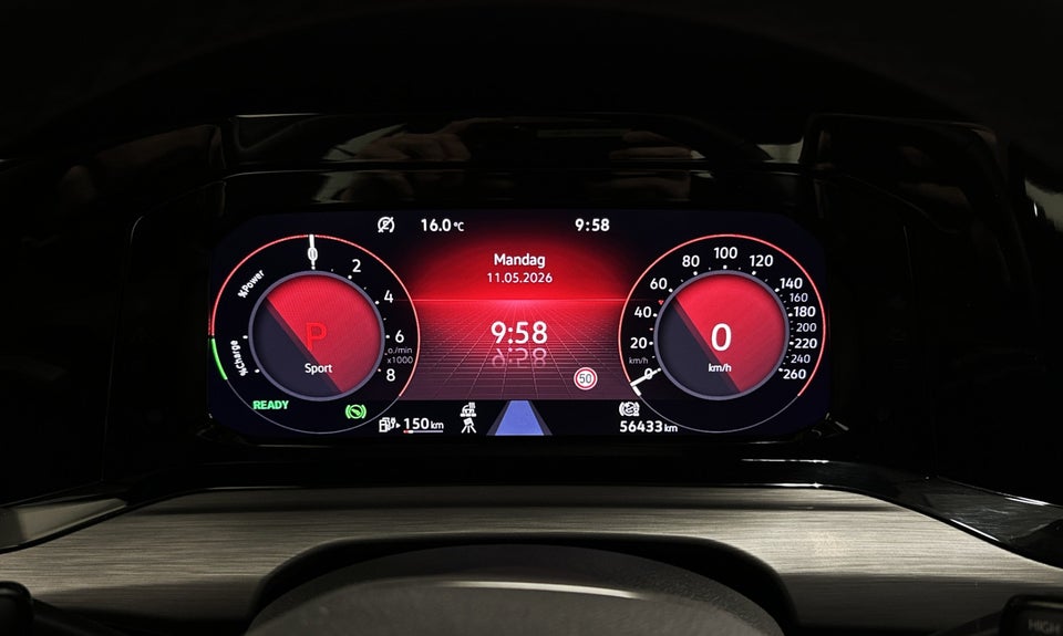 VW Golf VIII 1,4 eHybrid DSG 5d