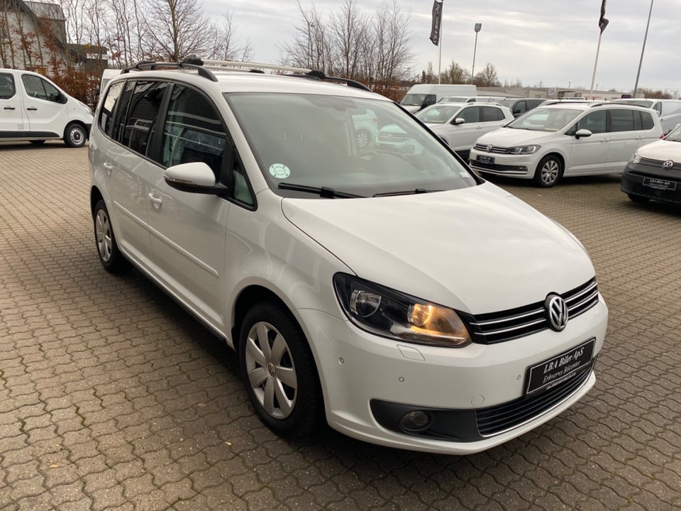 VW Touran 1,6 TDi 105 Comfortline BMT Van 5d