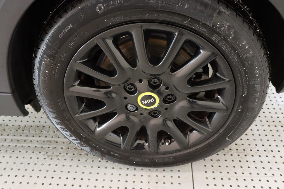 MINI Cooper SE Edition Premium Plus 3d