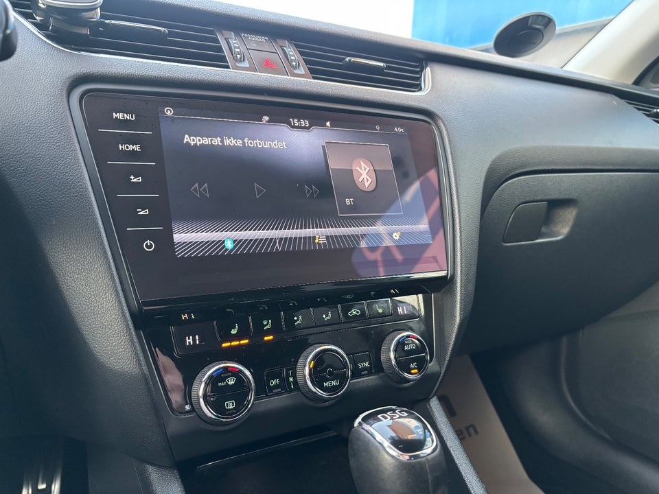 Skoda Octavia 1,6 TDi 115 Style DSG 5d