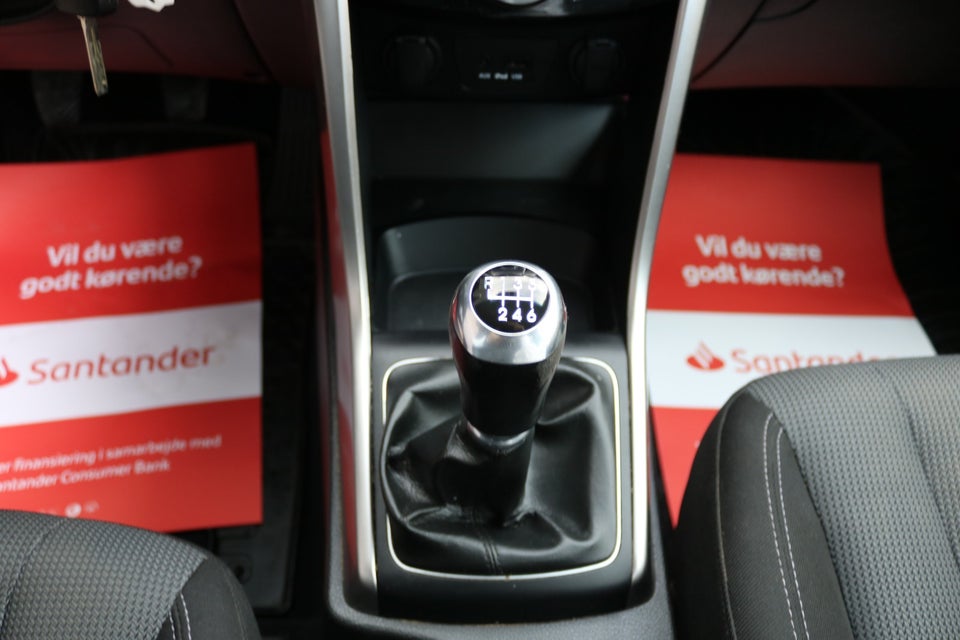 Hyundai i30 1,6 CRDi 110 Style CW Eco 5d