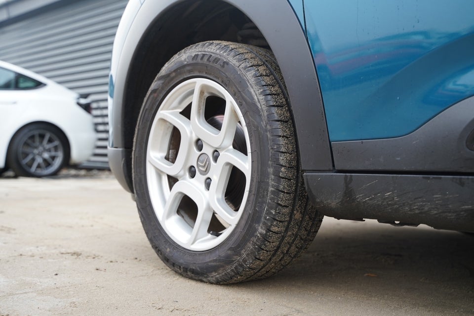 Citroën C4 Cactus 1,6 BlueHDi 100 SkyLine 5d