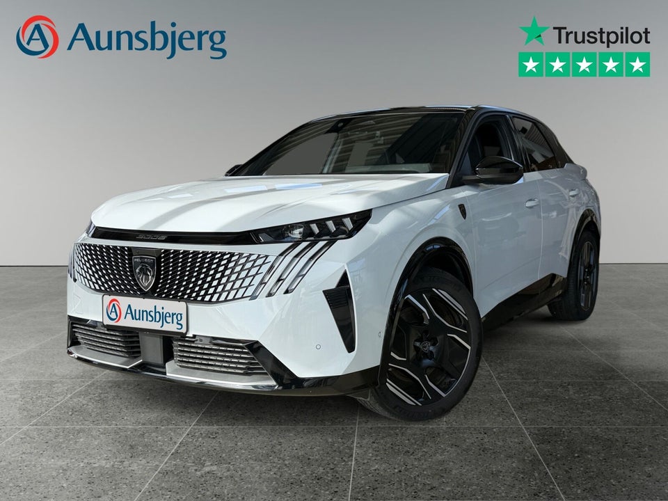 Peugeot e-3008 77 GT Pack 5d