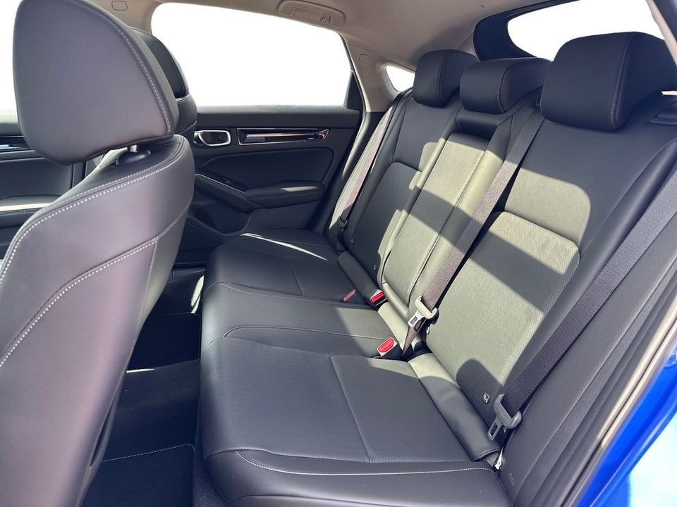 Honda Civic 2,0 e:HEV Advance eCVT 5d