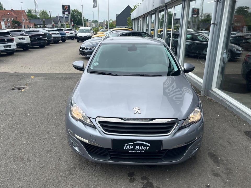 Peugeot 308 1,6 BlueHDi 120 Style SW 5d