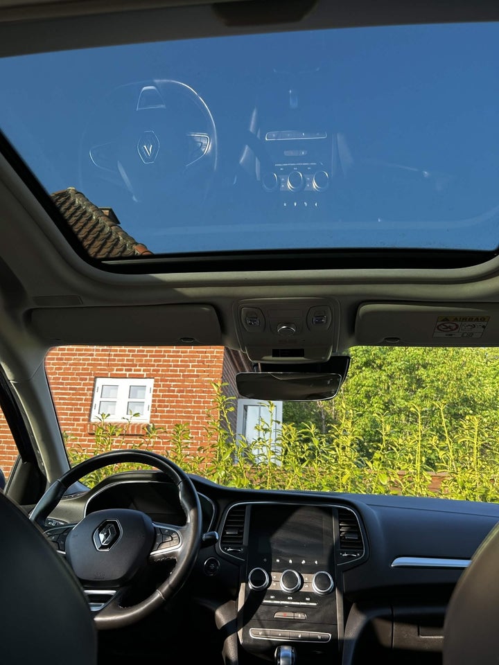 Renault Megane IV 1,6 E-Tech Intens Sport Tourer 5d