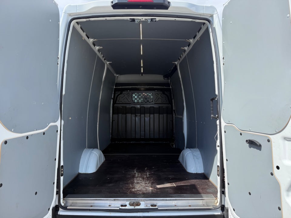 Iveco Daily 3,0 35S18 12m³ Van AG8