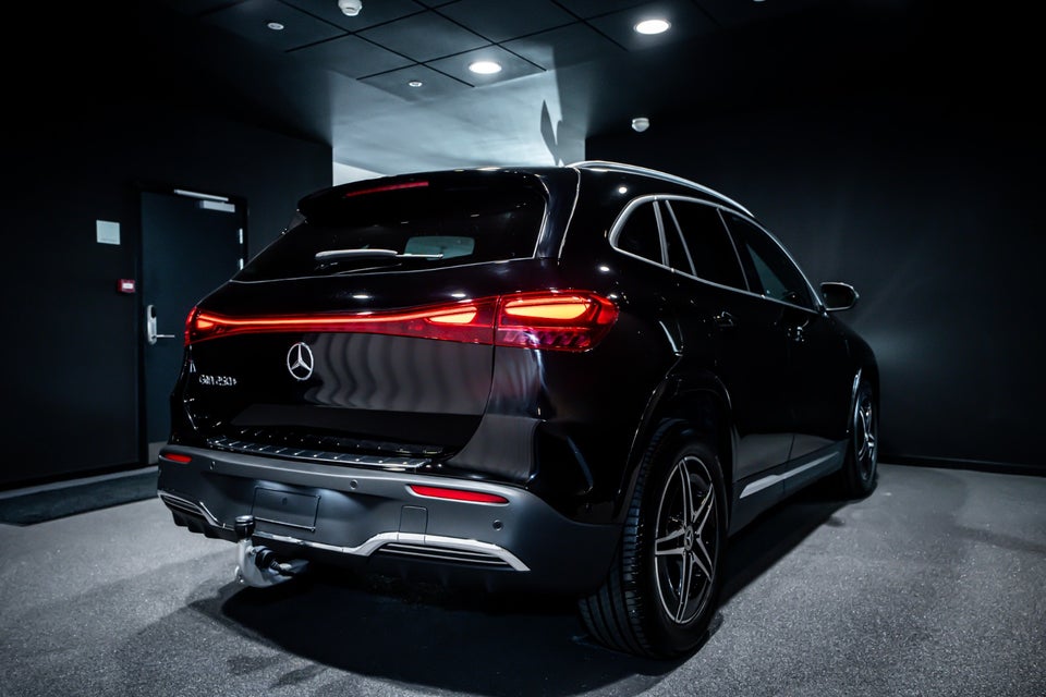 Mercedes EQA250+ AMG Advance 5d