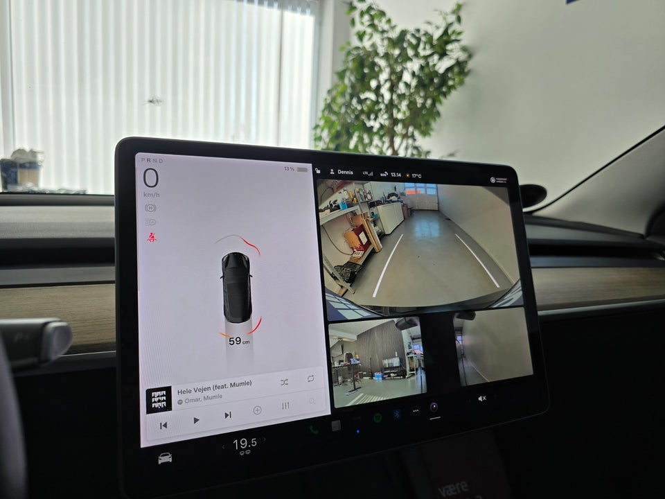 Tesla Model 3 Standard Range+ RWD 4d